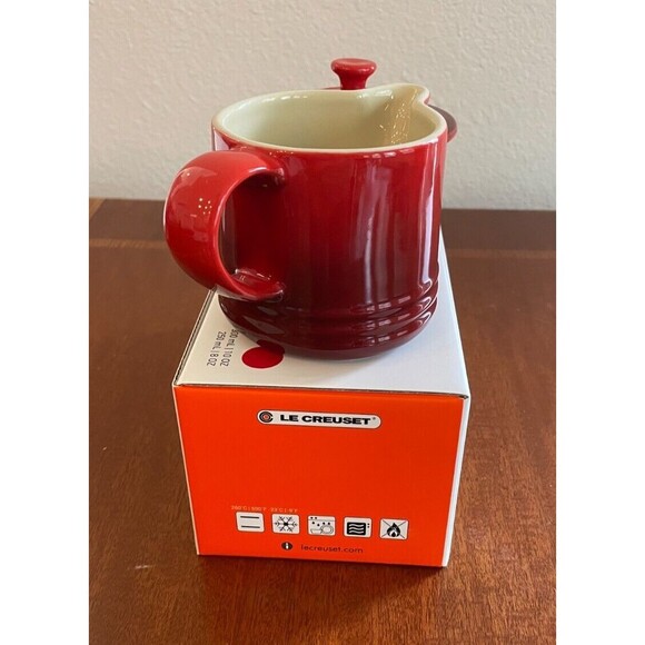 Le Creuset Stoneware Signature Cream and Sugar Set Cerise Cherry Red NEW - Picture 4 of 16
